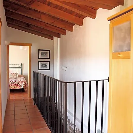 - Al Alba Lodge