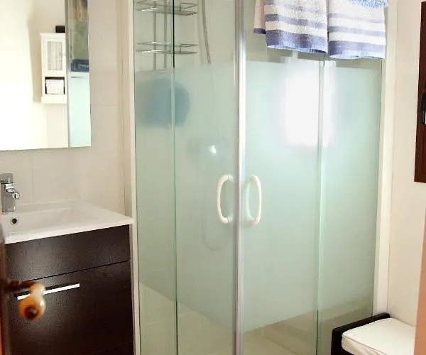 - Al Alba * Lanzahita